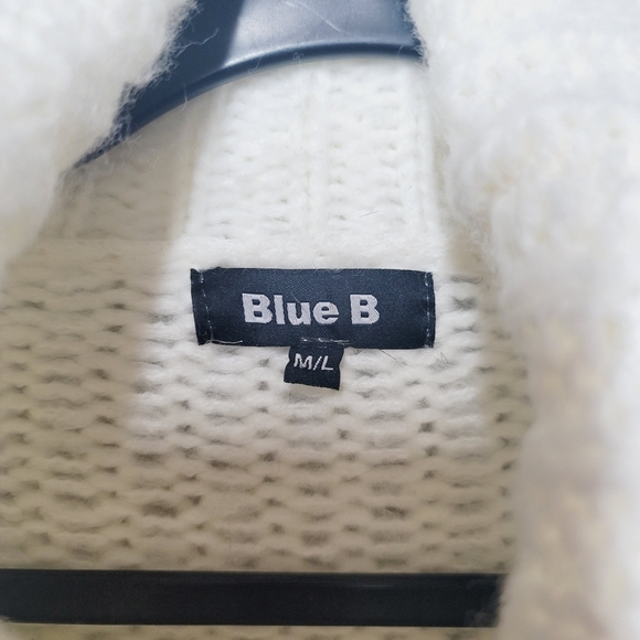 Blue B Thick Knit Cowl Neck Sweater Top - Picture 6 of 6